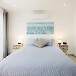 Perfectly Located Beachside Apartment In Elviria Marbella